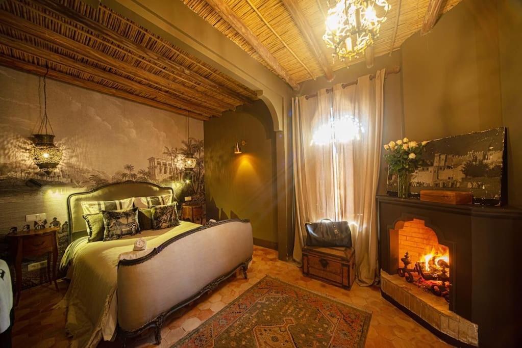 Aux Portes De Marrakech Villa Arts & Deco Avec Piscine 마라케시 외부 사진
