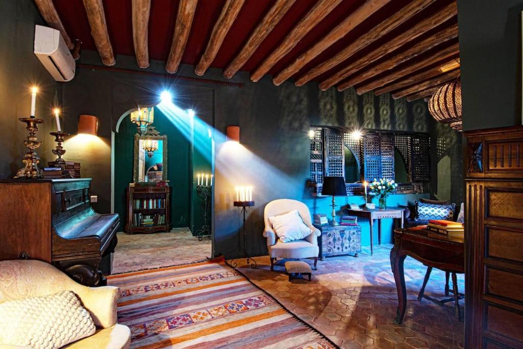 Aux Portes De Marrakech Villa Arts & Deco Avec Piscine 마라케시 외부 사진