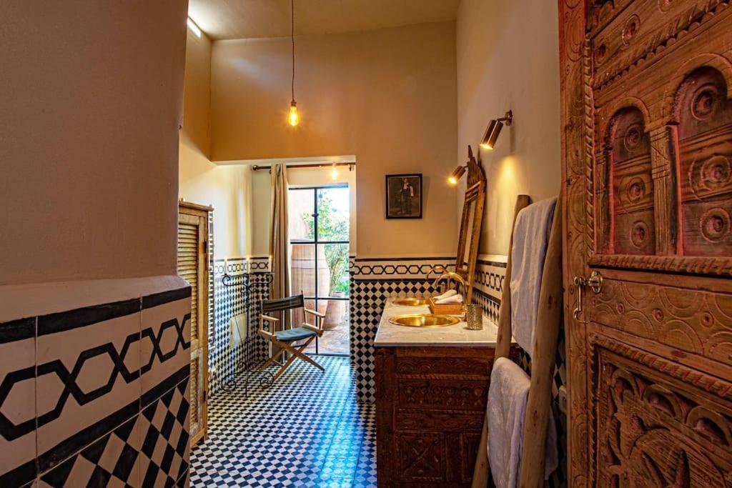 Aux Portes De Marrakech Villa Arts & Deco Avec Piscine 마라케시 외부 사진